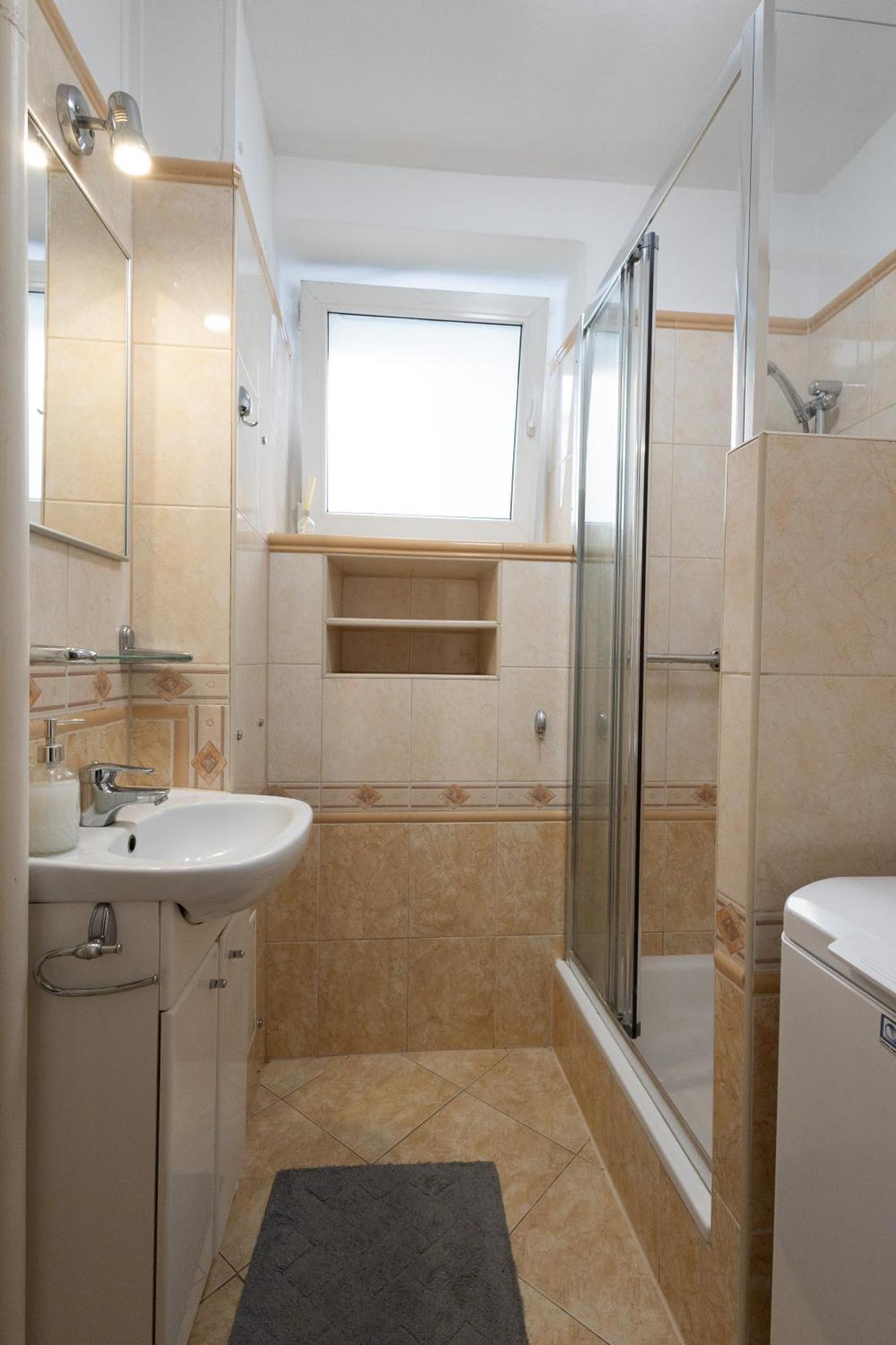 Clicktheflat Zurawia Street Apart Rooms Warschau Exterior foto