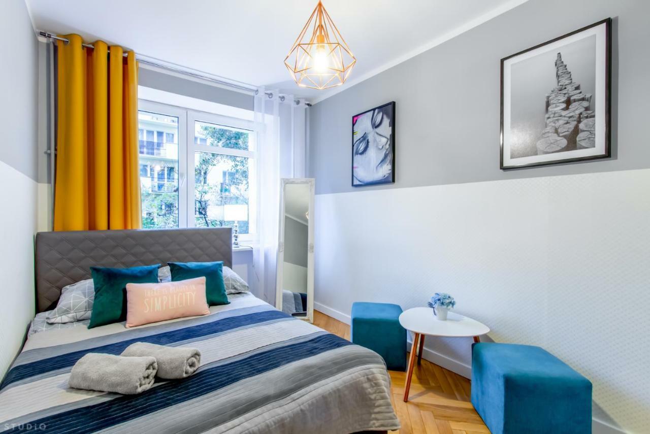 Clicktheflat Zurawia Street Apart Rooms Warschau Exterior foto